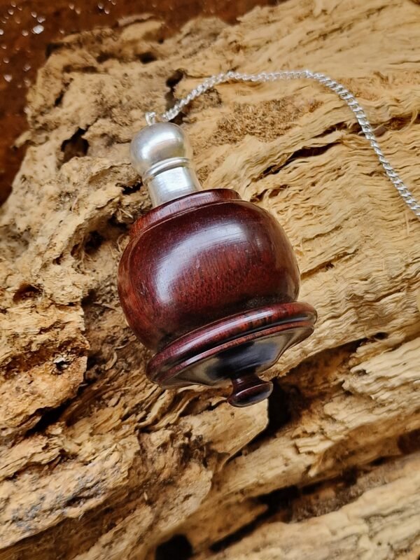 Pendule en Bois de Rose avec Témoin - Image 2