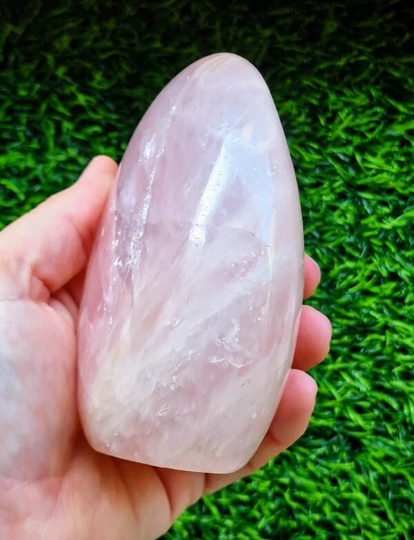 Forme libre en quartz rose - Image 10