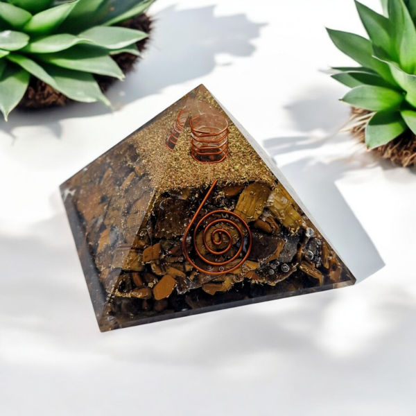 Pyramide orgonite Oeil de tigre