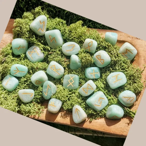 Runes Futhark - Amazonite