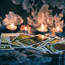 ORACLES ET TAROTS